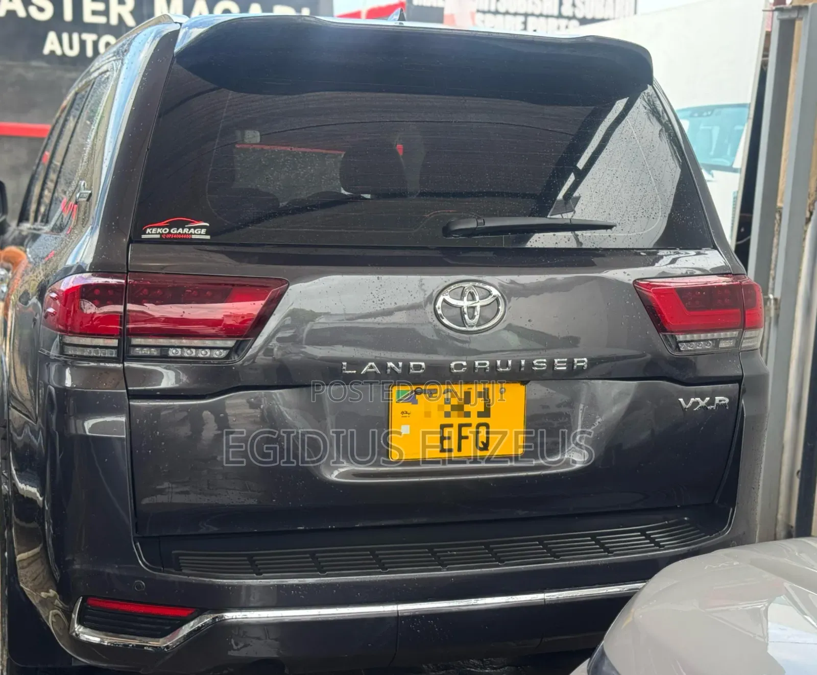 Toyota Land Cruiser 2011 Gray