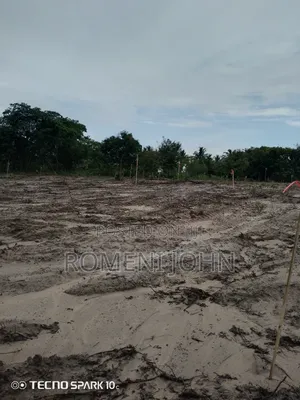 Kiwanja Mita 14 Kwa Mita 11 Kinauzwa Milioni 3.6 Majohe Rada