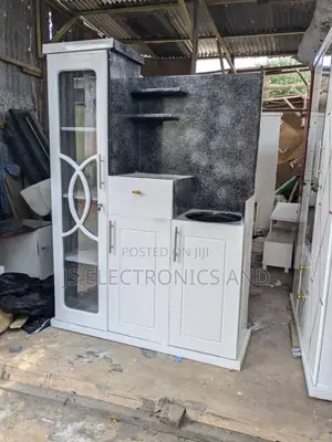 Kitchen Cabinet Ya Kisasa Kabisa Ni Imara Sana