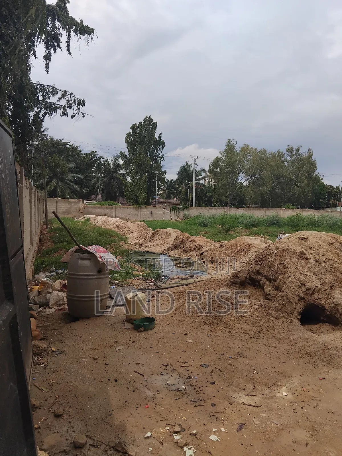 Land for Sale in Moroco Dar Es Salaam.