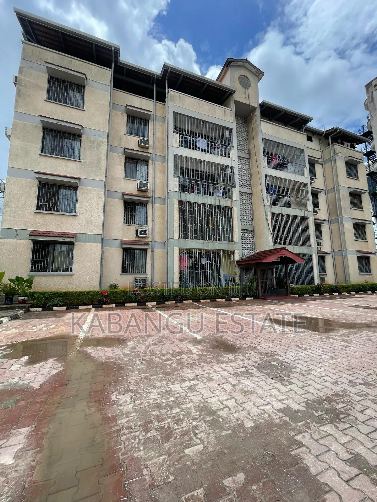 Furnished 1bdrm Apartment in Upanga for rent