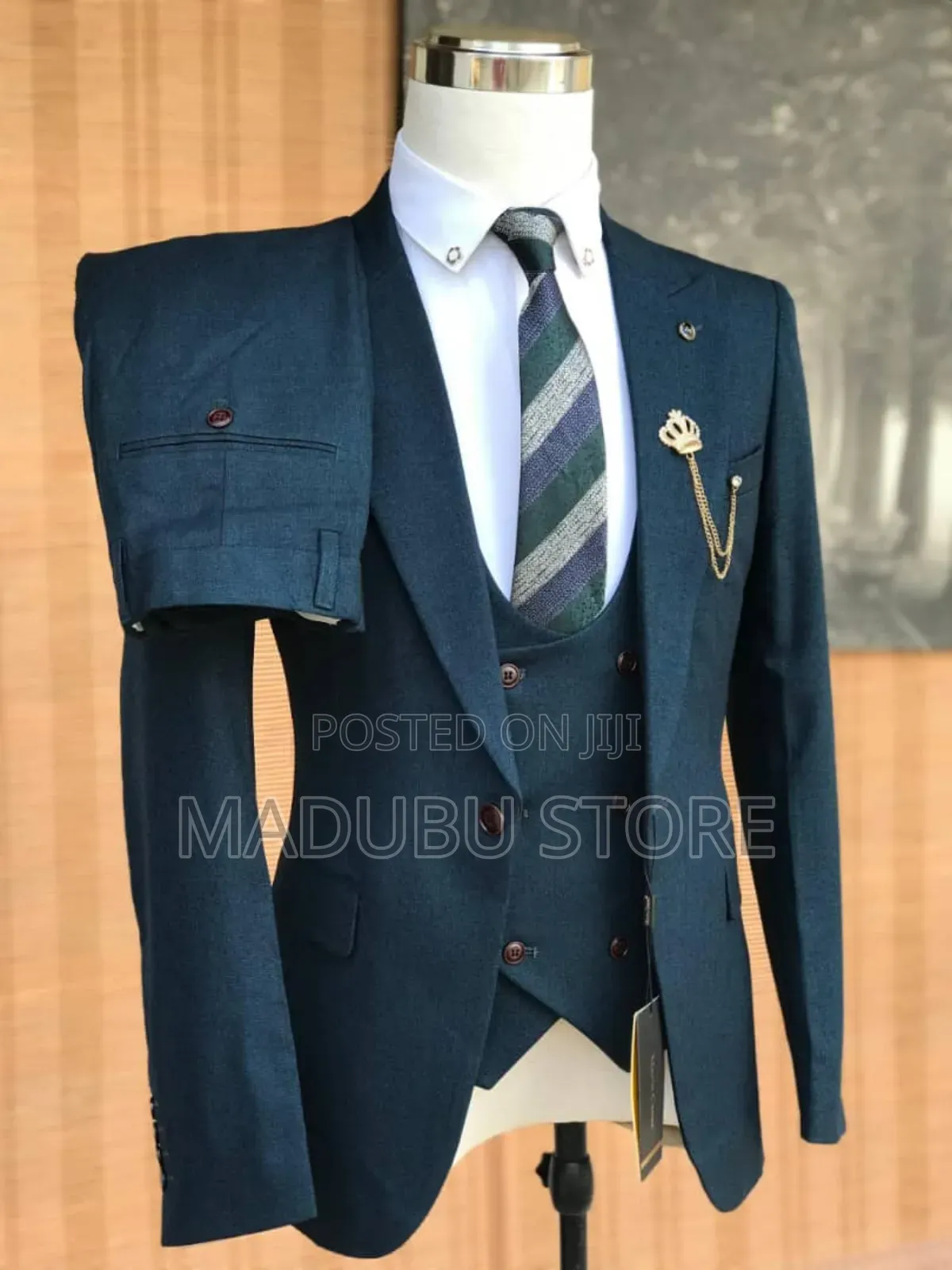 Men's Coloured Suits