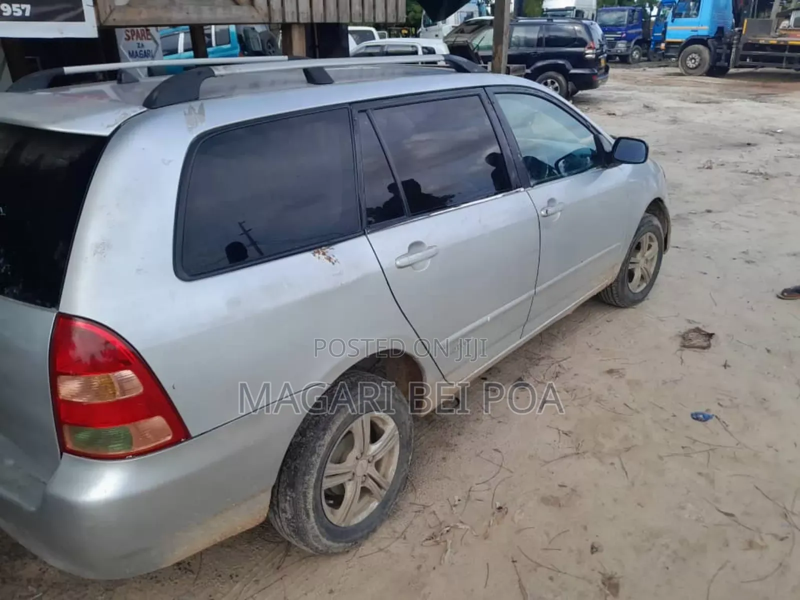 Toyota Corolla Fielder 2004 Silver