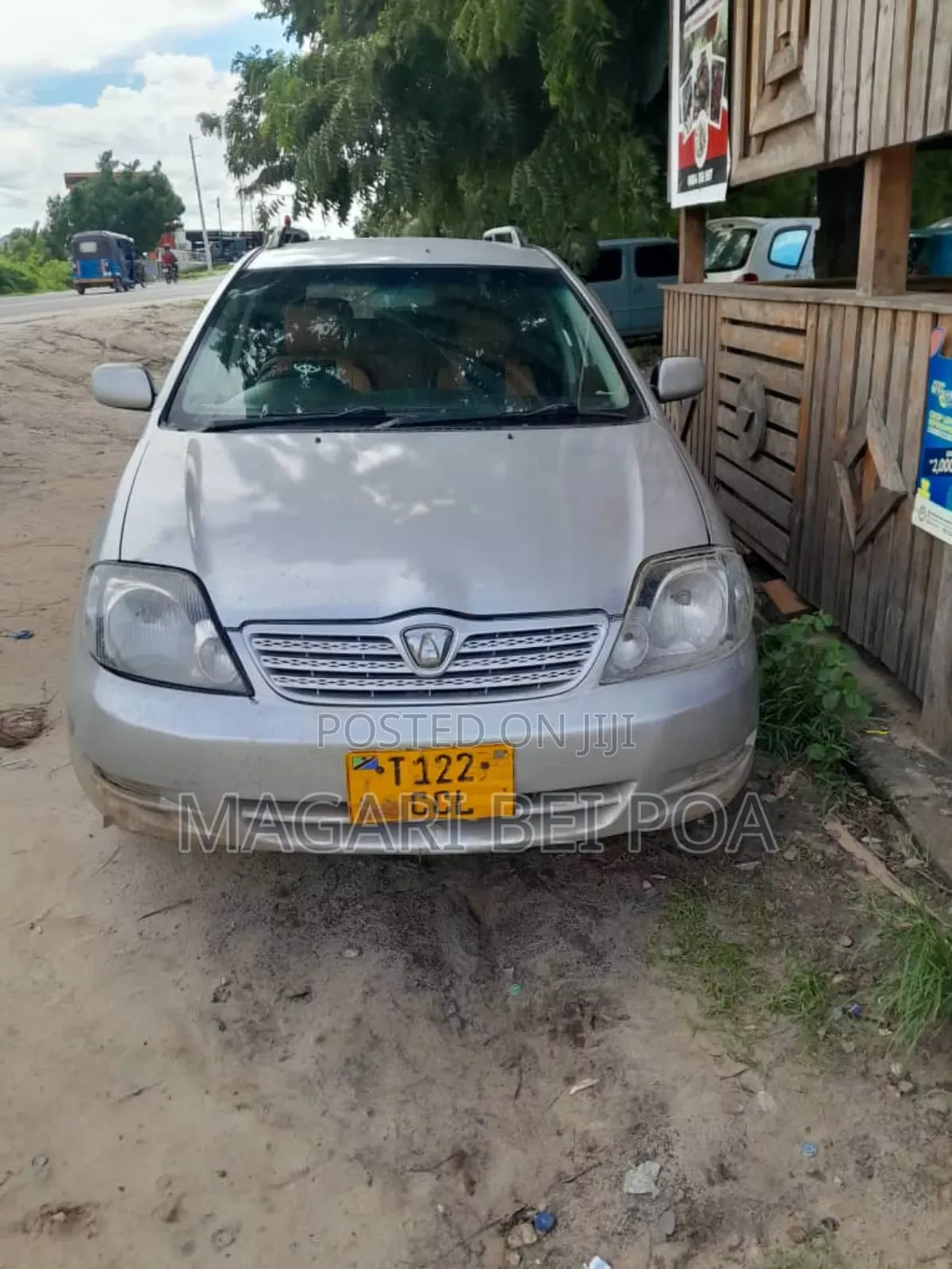 Toyota Corolla Fielder 2004 Silver