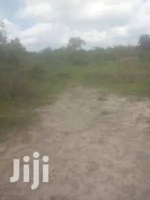 Shamba Linauzwa Bagamoyo Kiwagwa
