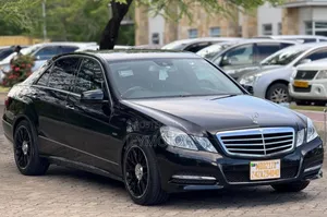 Mercedes-Benz E350 2010 Black