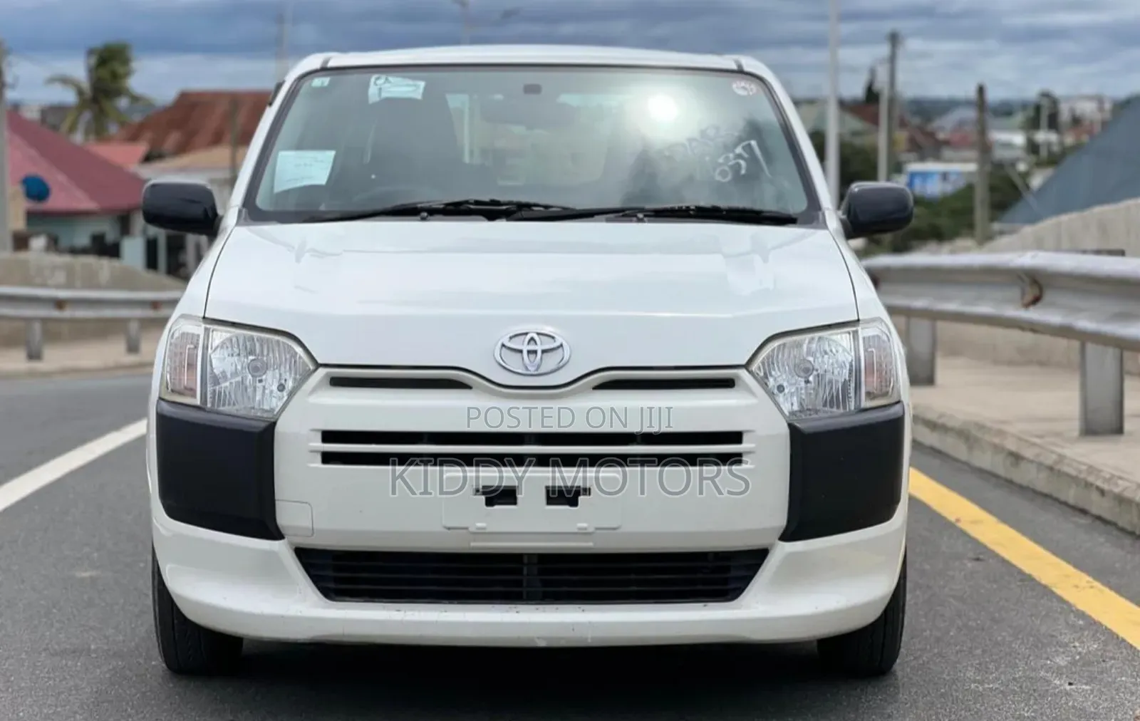 Toyota Probox 2014 White