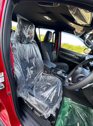New Toyota Hilux 2024