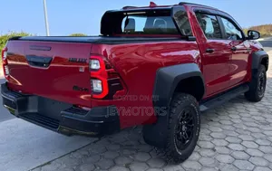 New Toyota Hilux 2024
