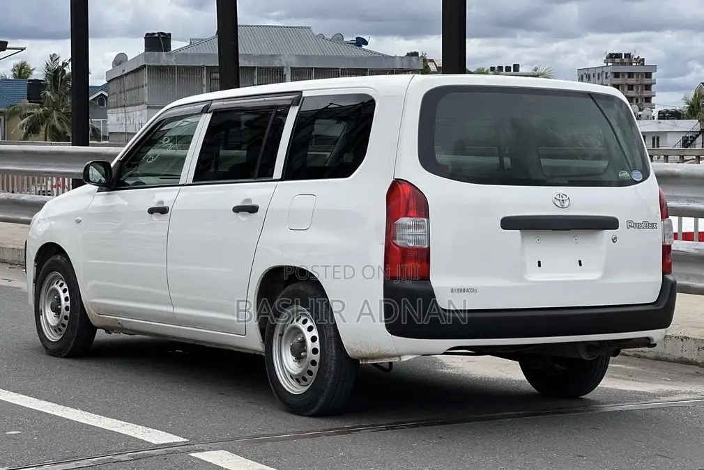 Toyota Probox 2014 White