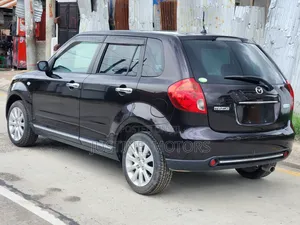 Mazda Verisa 2008