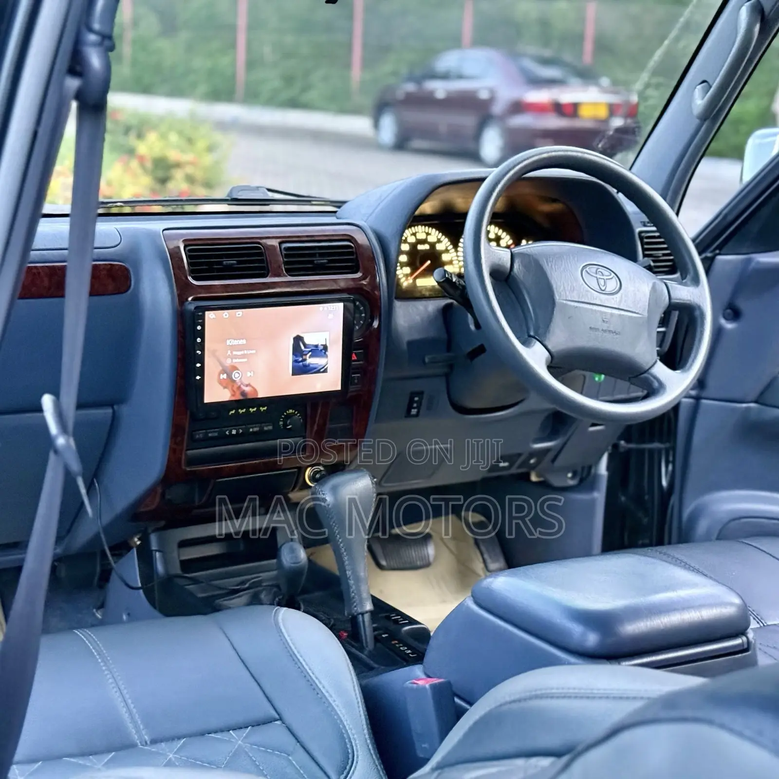 Toyota Land Cruiser Prado 2001 Gray