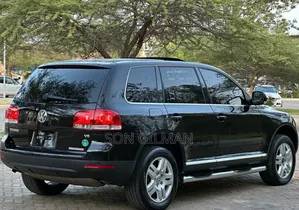 Volkswagen Touareg 2005 Black