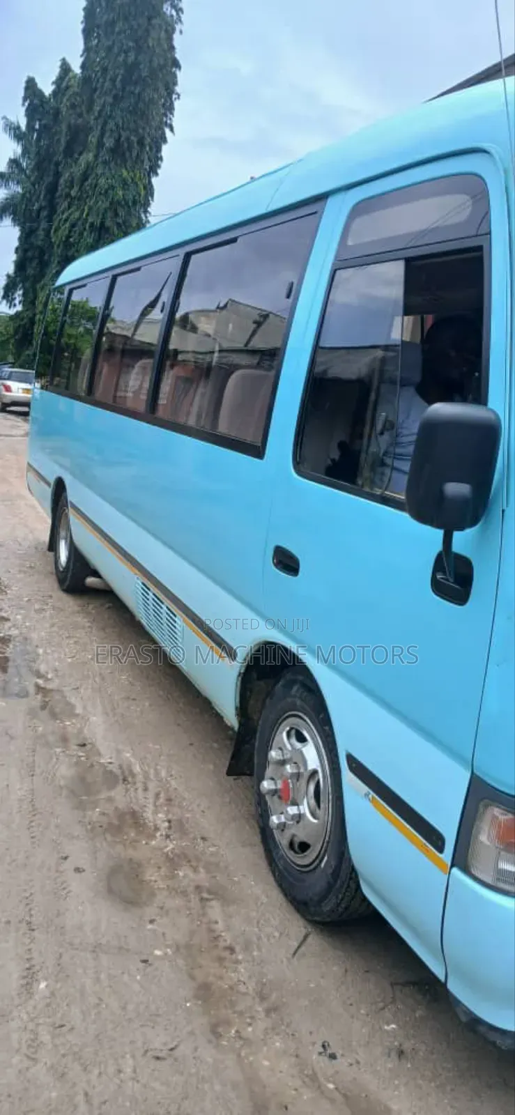 Toyota Coaster 2003 Blue