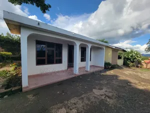 3bdrm House in Arusha for rent