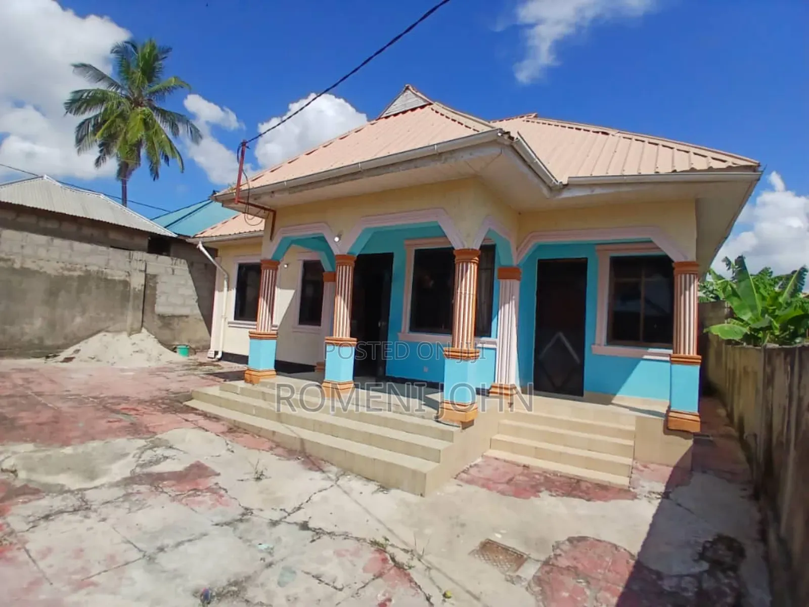 4bdrm House in Tanzania Daresalaam, Ilala for sale