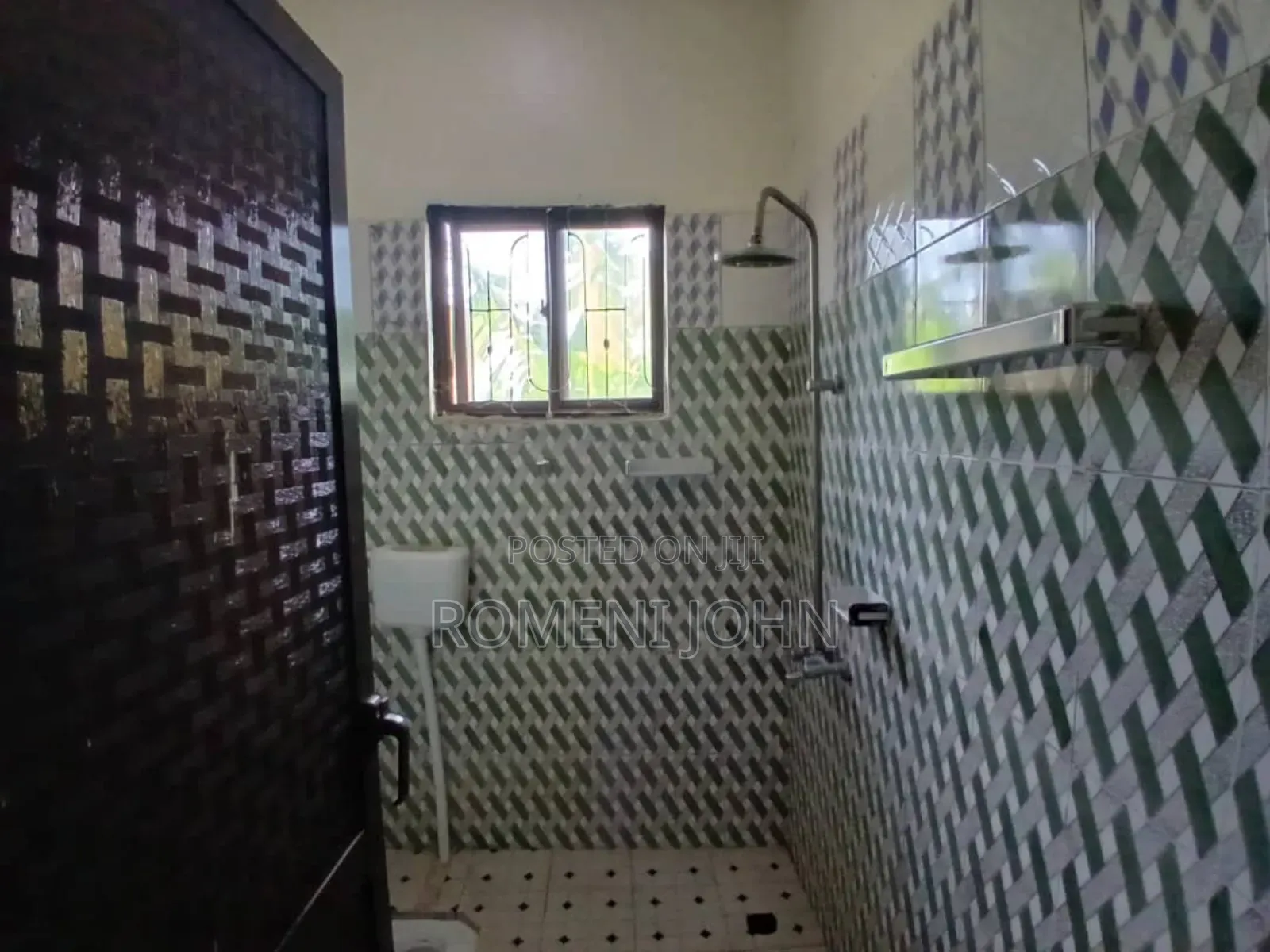 4bdrm House in Tanzania Daresalaam, Ilala for sale