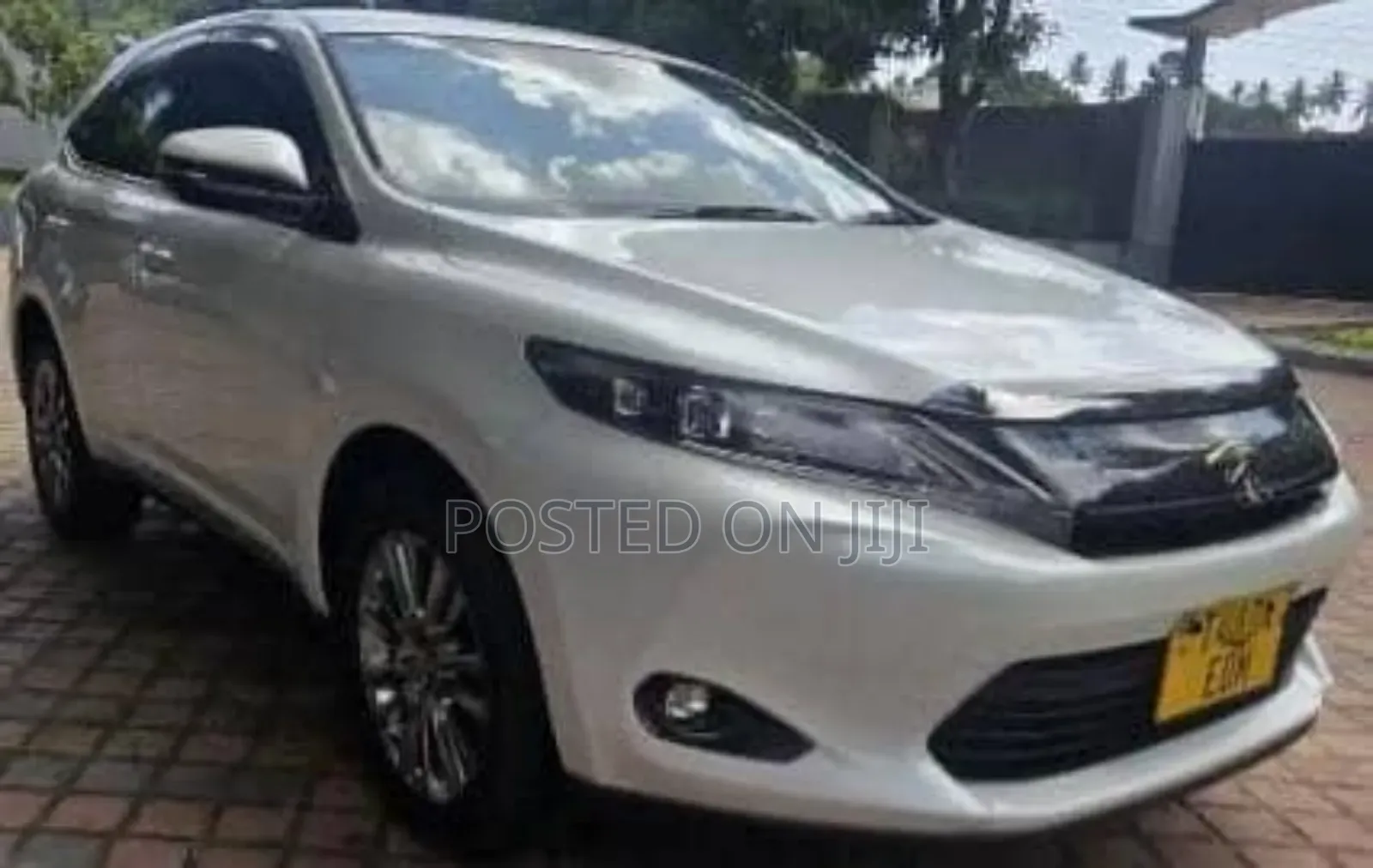 Toyota Harrier 2015 White