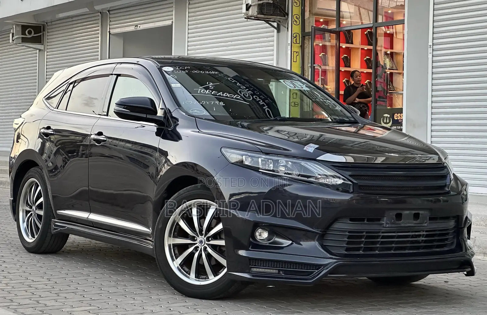 Toyota Harrier 2014 Matt Black