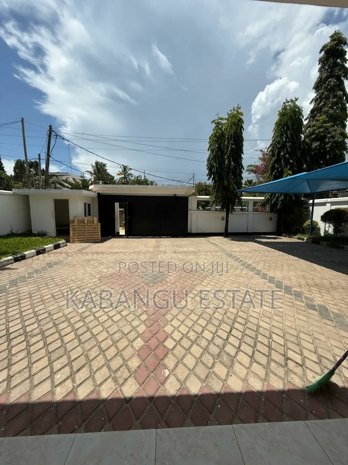 6bdrm House in Masaki House for rent