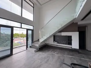 Furnished 3bdrm Apartment in Trusted Real Estate, Oyster Bay for sale