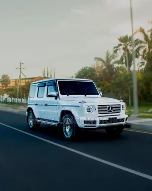 Mercedes-Benz G-Class 2020 White