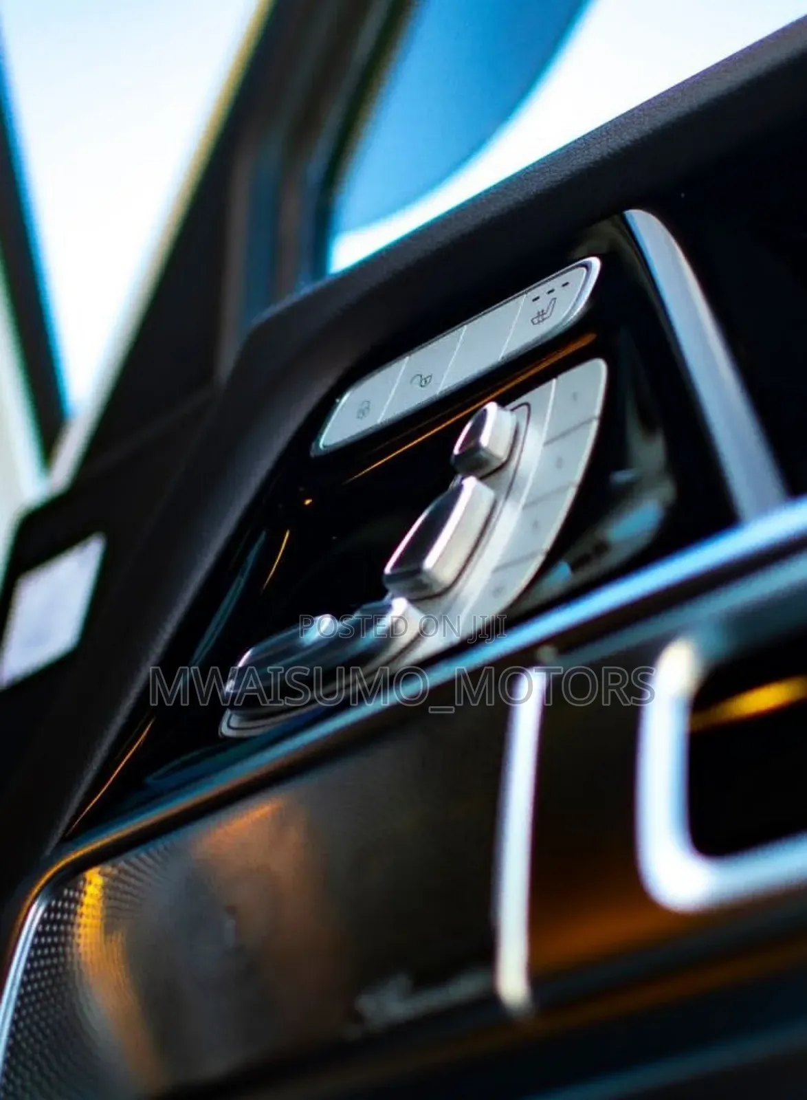 Mercedes-Benz G-Class 2020 White