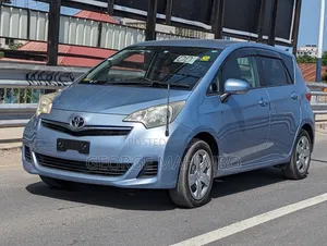 Toyota Ractis 2012 Blue