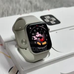 Apple Watch Series 8