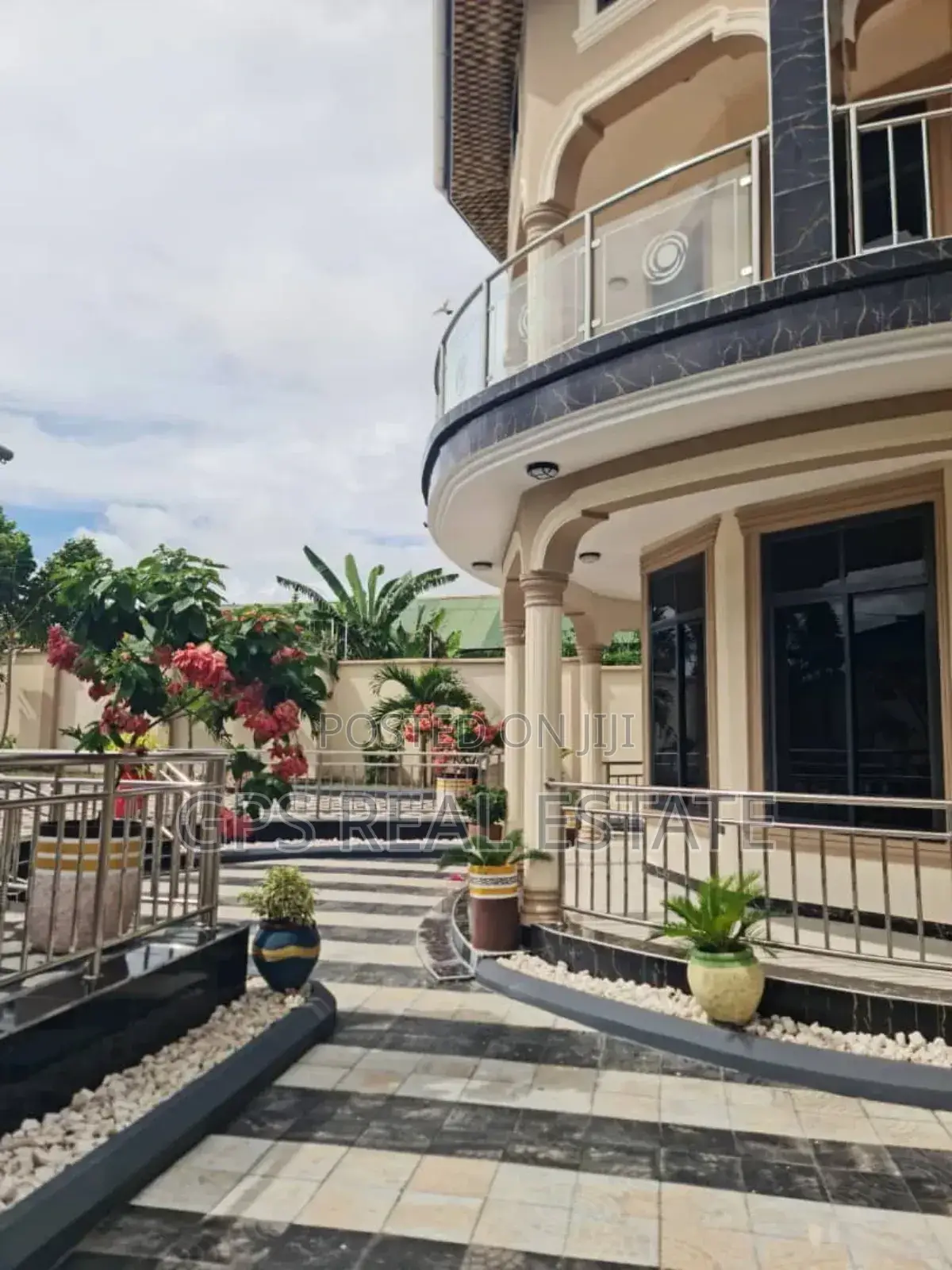 5bdrm House in Vikindu, Mkuranga for sale