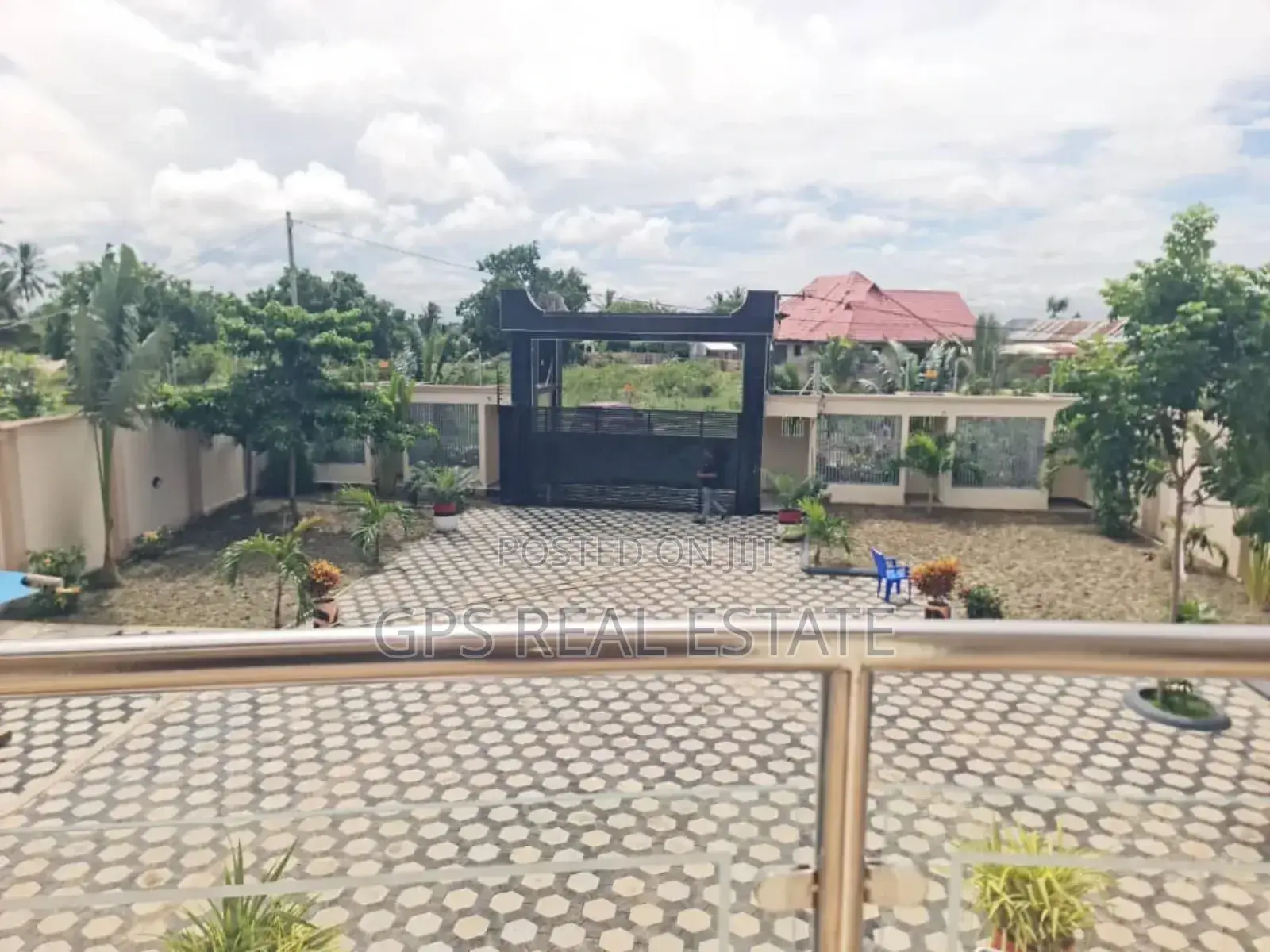 5bdrm House in Vikindu, Mkuranga for sale