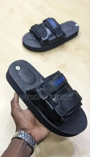 Sandals Classic Za Kuchomeka Miguu Og