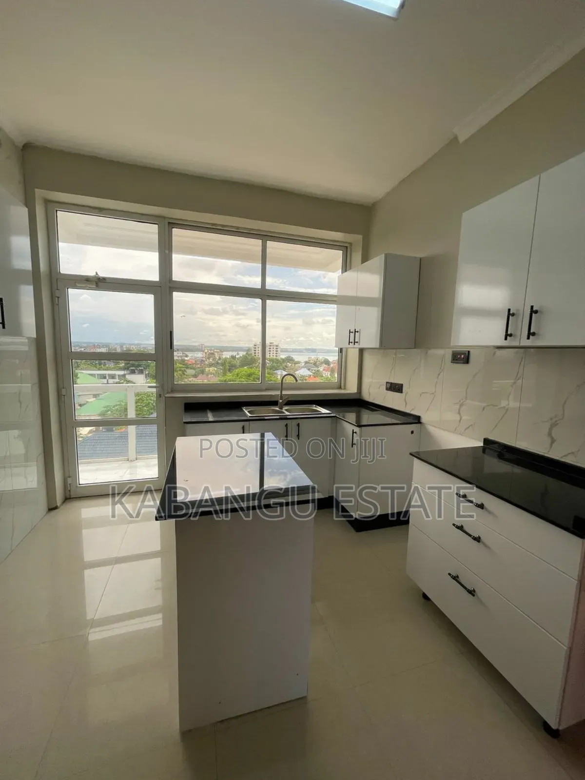 Furnished 2bdrm Apartment in Oysterbay for rent