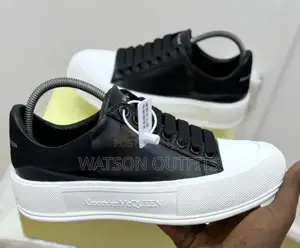 Alexander McQueen Classic Clean