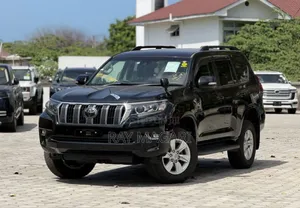Toyota Land Cruiser Prado 2.7 2018 Black