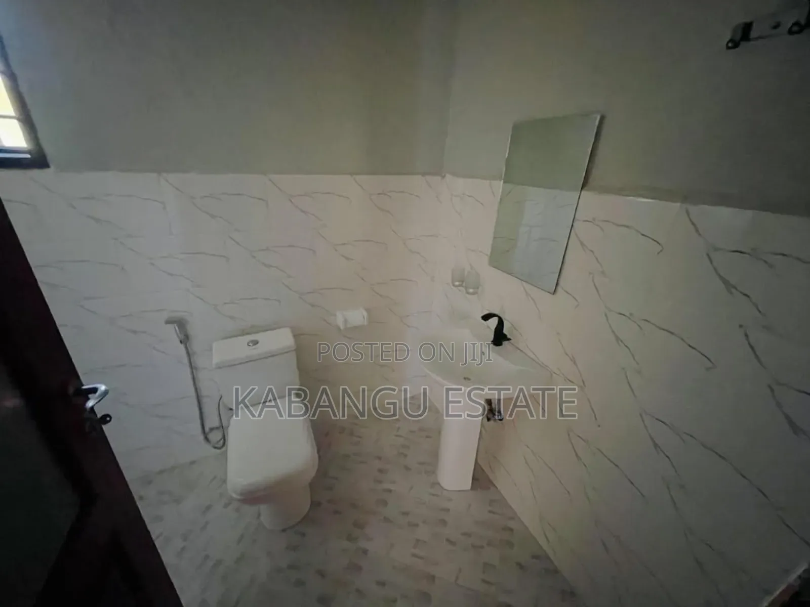2bdrm Apartment in Masaki for rent