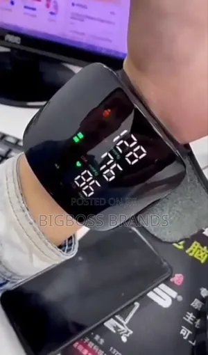 Wrist Electric Sphygmomanometer Bp Machine