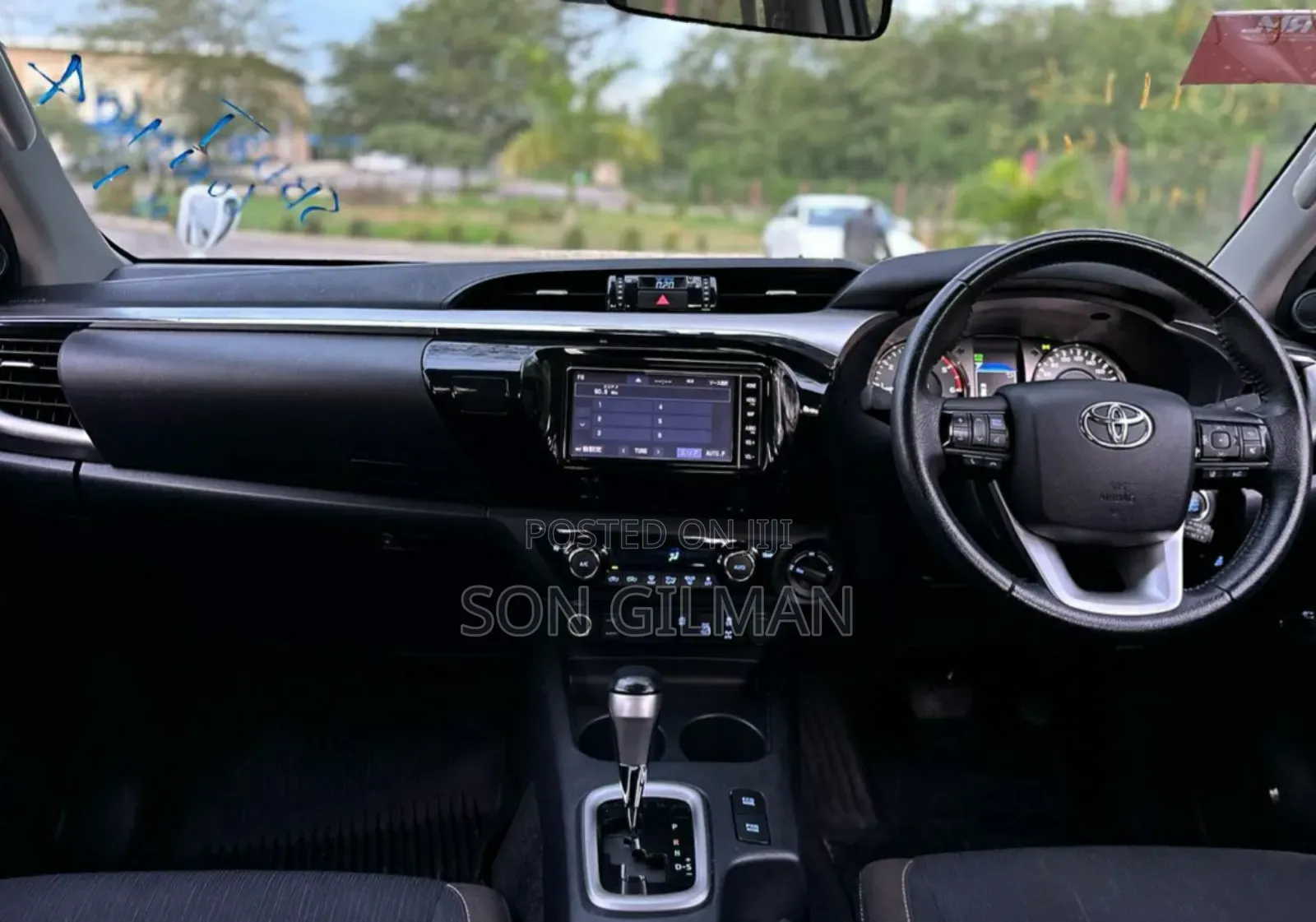 Toyota Hilux 2020 Pearl