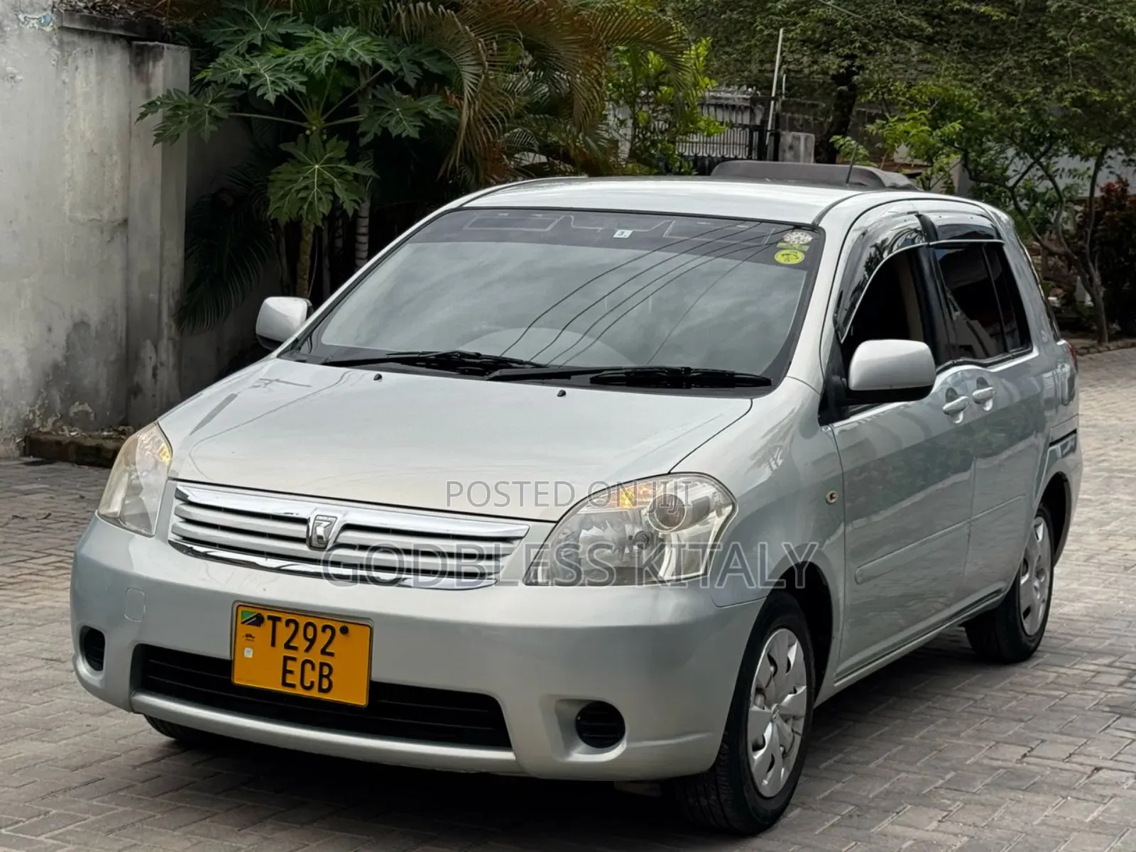 Toyota Raum 1.5 AWD 2003 Gray