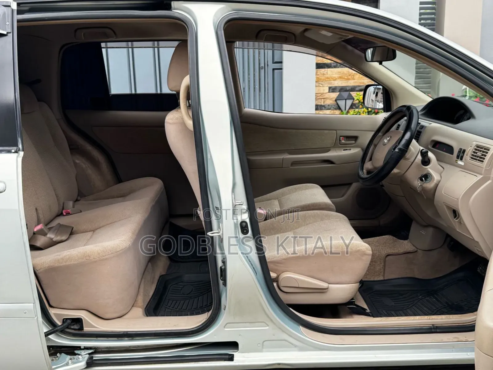 Toyota Raum 1.5 AWD 2003 Gray