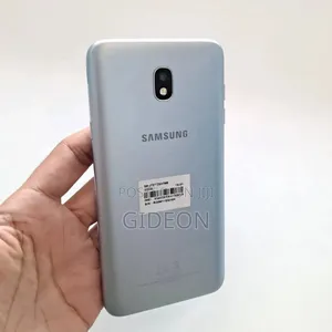 Samsung Galaxy J7 32 GB Silver