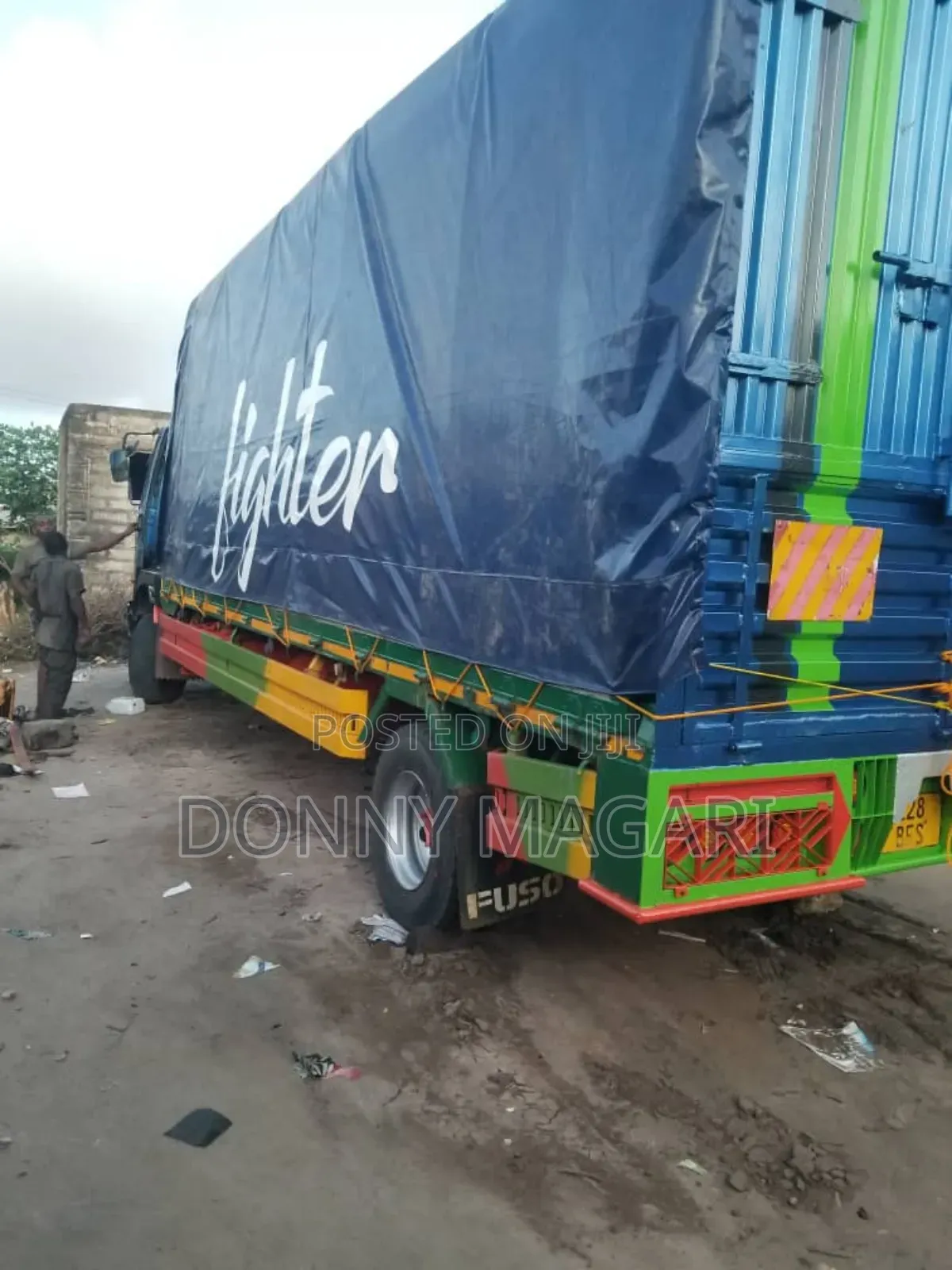 Mitsubishi Fuso 2018 Blue