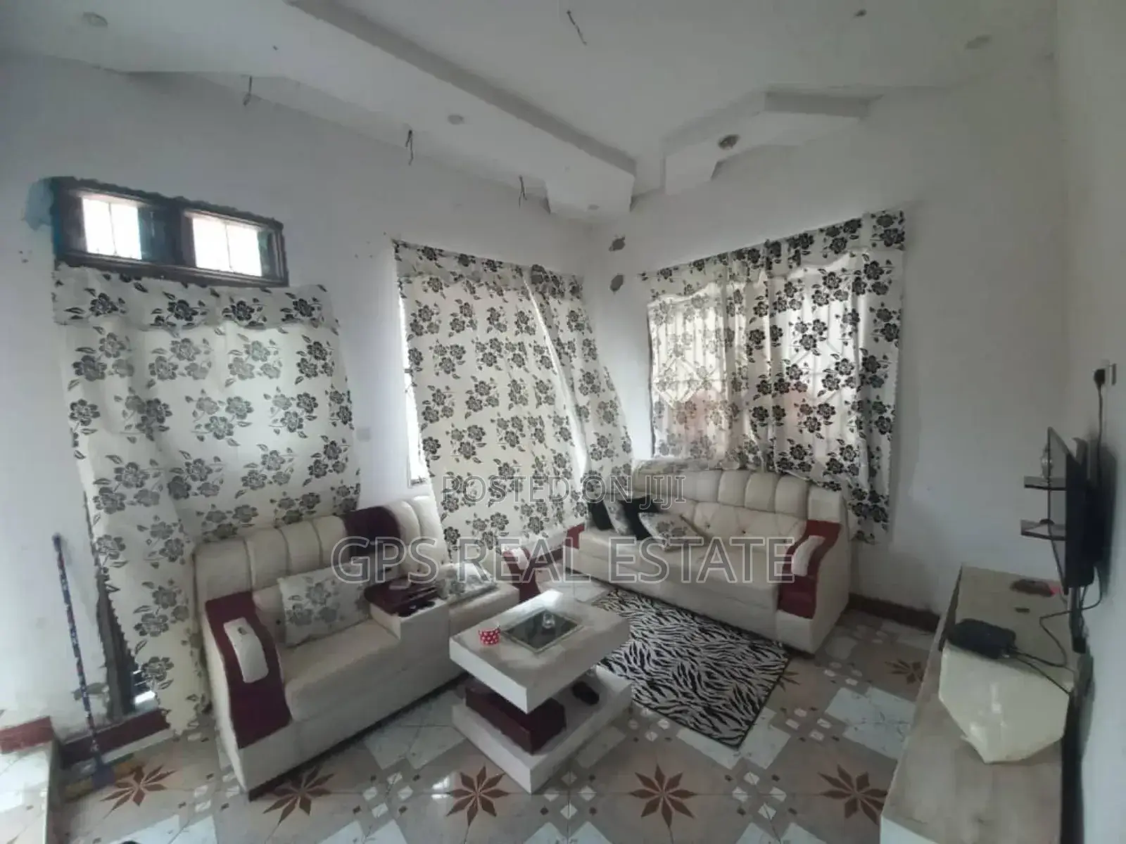 3bdrm House in Mbande Kisewe, Kinondoni for sale