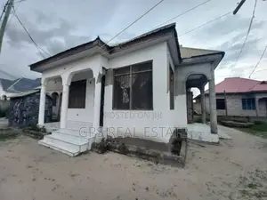 3bdrm House in Mbande Kisewe, Kinondoni for sale