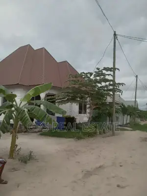 3bdrm House in Chamazi Mfenesini, Temeke for sale