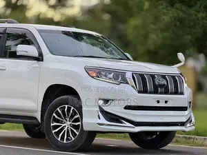 Toyota Land Cruiser Prado 2.7 2018 White