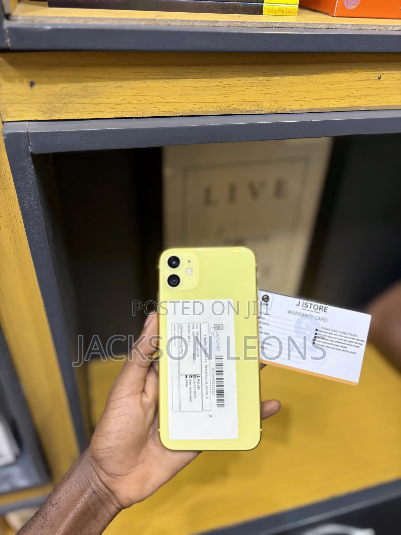 Apple iPhone 11 64 GB Yellow