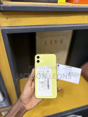 Apple iPhone 11 64 GB Yellow