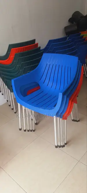 Heavy Plastic Chairs