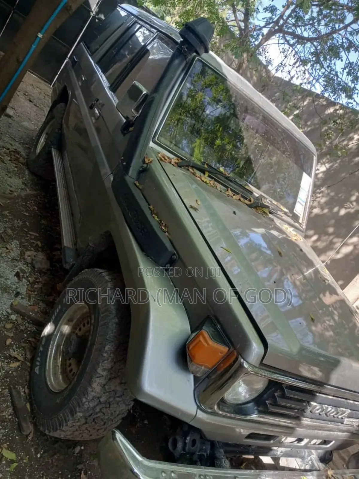 Toyota Land Cruiser 1999 Gray